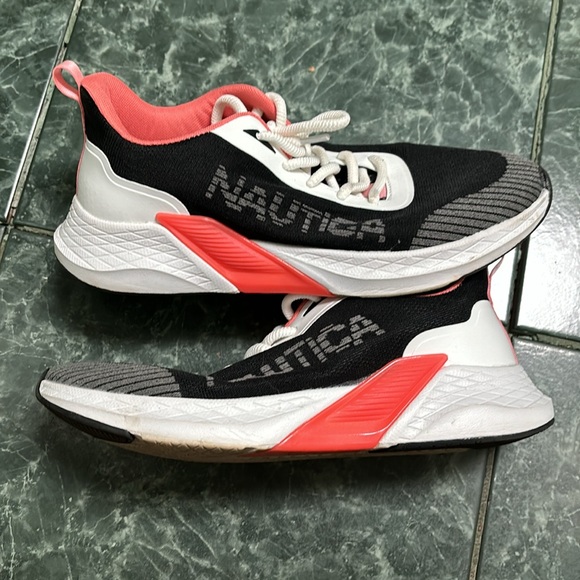 Nautica Sneakers - Picture 2 of 6